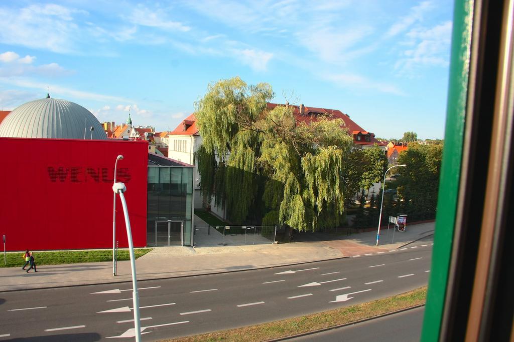 Apartamenty Krzywe Okna Zielona Góra Rom bilde