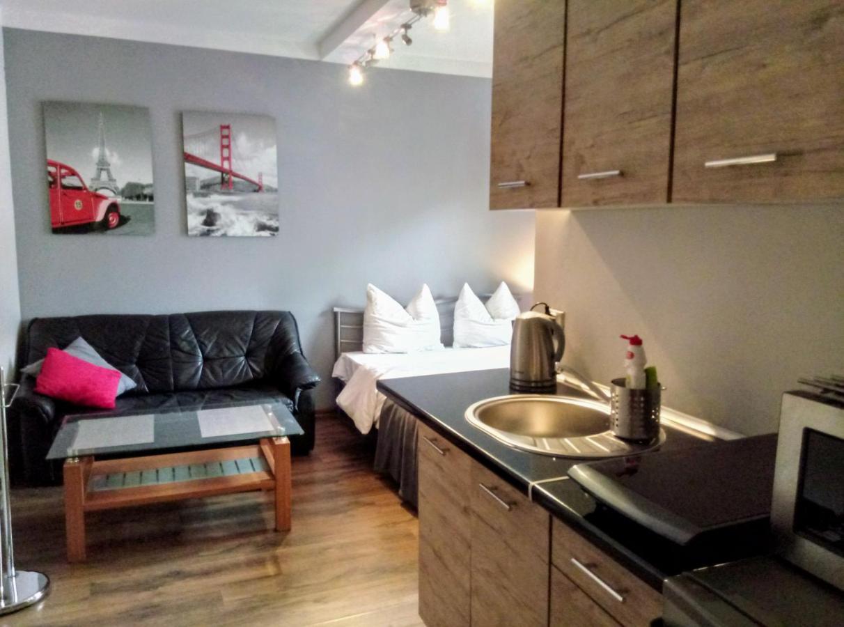 Apartamenty Krzywe Okna Zielona Góra Eksteriør bilde