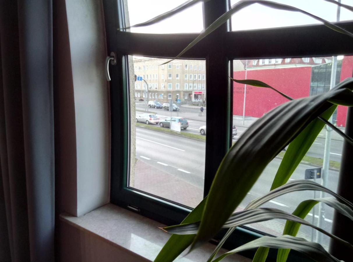 Apartamenty Krzywe Okna Zielona Góra Eksteriør bilde